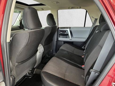 Used 2012 Toyota 4Runner SR5 w/ Convenience Pkg AWD/4WD image 10