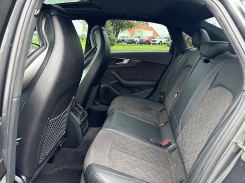 Used 2019 Audi S4 Premium Plus w/ Premium Plus Package AWD/4WD image 11