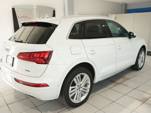 Used 2019 Audi Q5 Prestige w/ Prestige Package AWD/4WD image 8
