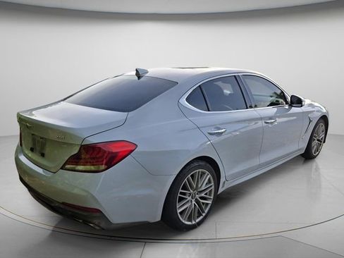 Used 2020 Genesis G70 2.0T RWD image 6