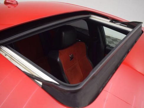 Used 2016 Dodge Charger R/T Scat Pack w/ Technology Group image 16