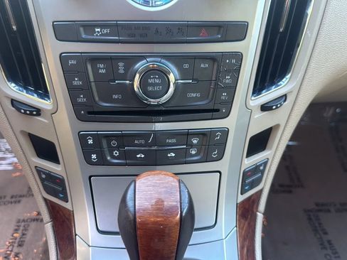 Used 2012 Cadillac CTS Luxury image 24