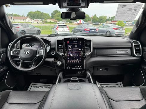 Used 2020 RAM 1500 Laramie AWD/4WD image 34