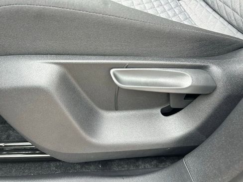 New 2026 Volkswagen Tiguan S FWD image 53