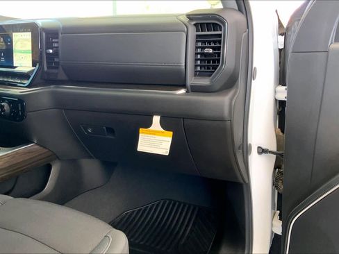 Used 2025 Chevrolet Silverado 1500 RST image 19
