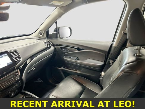 Used 2021 Honda Pilot Touring image 23