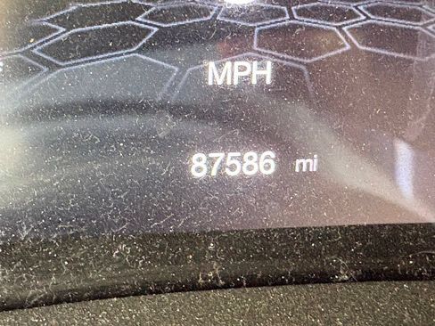Used 2019 Jeep Compass Trailhawk AWD/4WD image 12