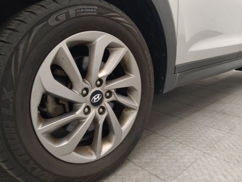 Used 2018 Hyundai Tucson SE AWD/4WD image 31
