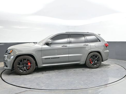 Used 2019 Jeep Grand Cherokee SRT w/ Trailer Tow Group IV AWD/4WD image 4