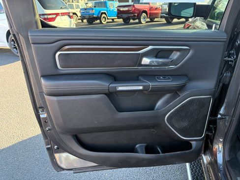 Used 2022 RAM 1500 Laramie image 27
