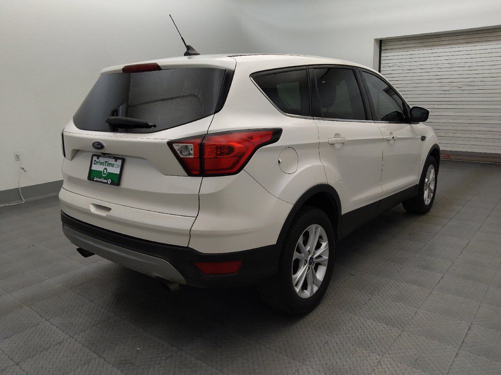 Used 2019 Ford Escape SE AWD/4WD image 9