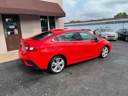Used 2016 Chevrolet Cruze Premier FWD image 5