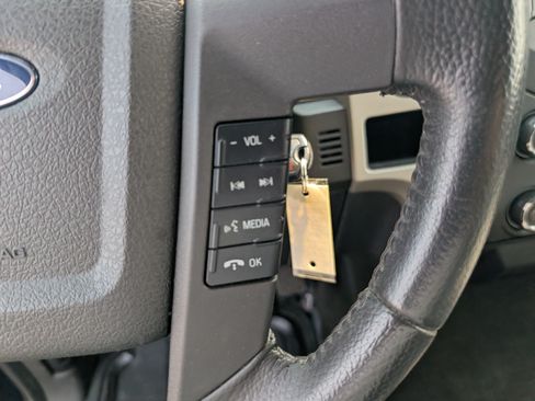 Used 2013 Ford F150 XLT w/ XLT Chrome Pkg AWD/4WD image 19