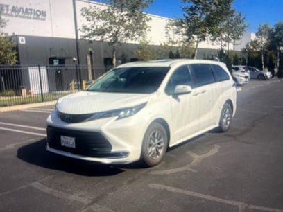 Used 2023 Toyota Sienna XLE