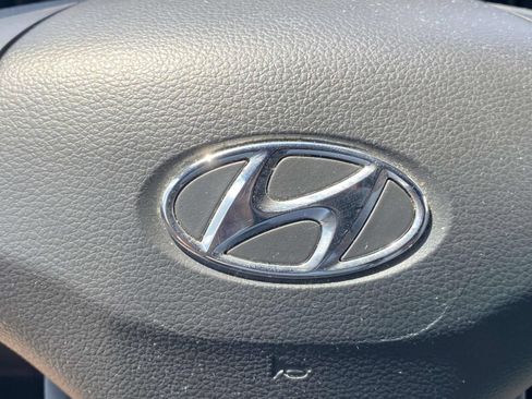 Used 2023 Hyundai Kona SEL FWD image 26