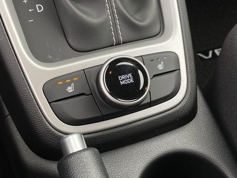 New 2026 Hyundai Venue SEL image 19