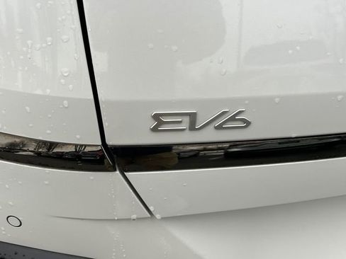 Used 2024 Kia EV6 GT image 23