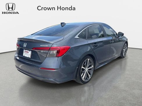 Used 2024 Honda Civic Touring image 4