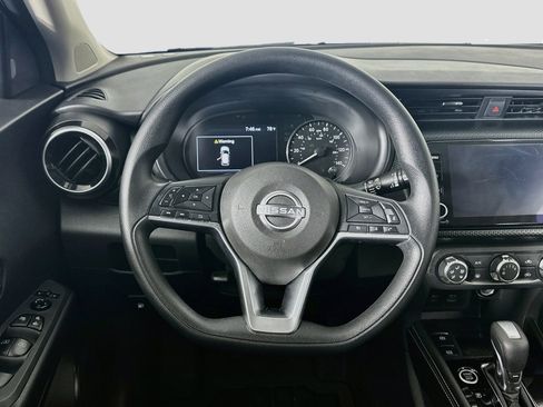 Used 2023 Nissan Kicks SV FWD image 16
