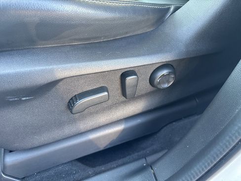 Certified 2023 Subaru Ascent Touring image 21