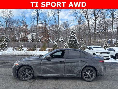 Used 2020 Alfa Romeo Giulia Ti Sport w/ Quick Order Package 22S Sport image 7