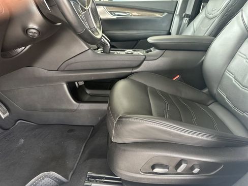 Certified 2023 Cadillac XT5 Sportv w/ Platinum Package image 20