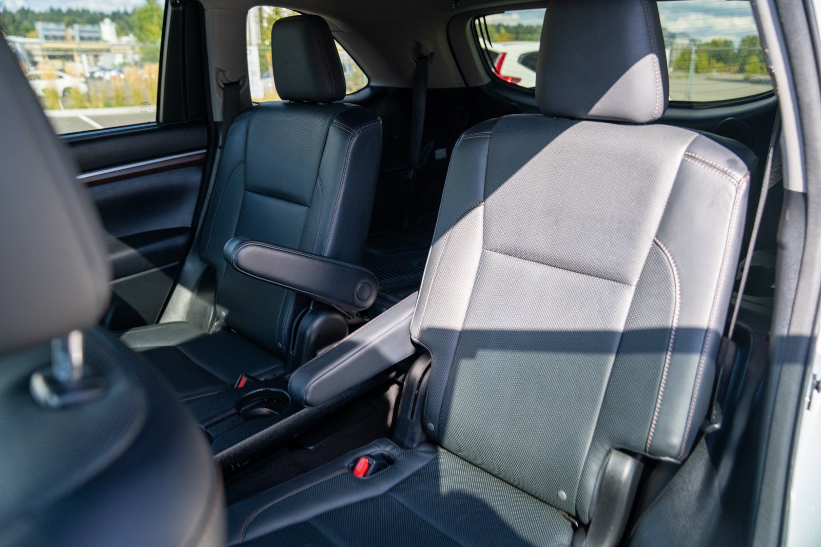 Used 2016 Toyota Highlander Limited AWD/4WD image 20