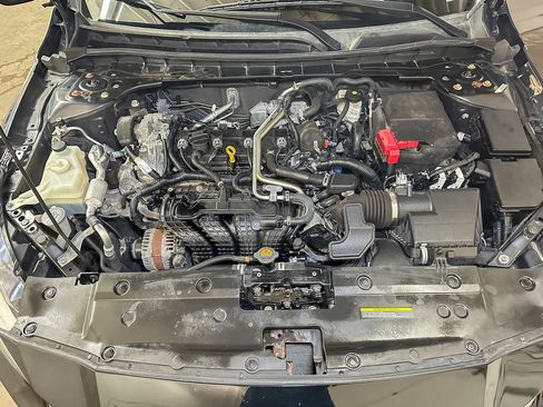 Used 2021 Nissan Altima 2.5 SV w/ SV Premium Package AWD/4WD image 41