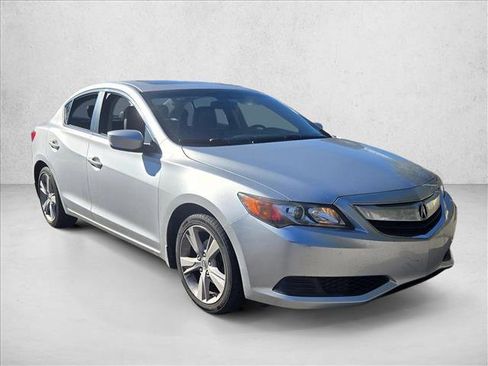 Used 2015 Acura ILX image 3
