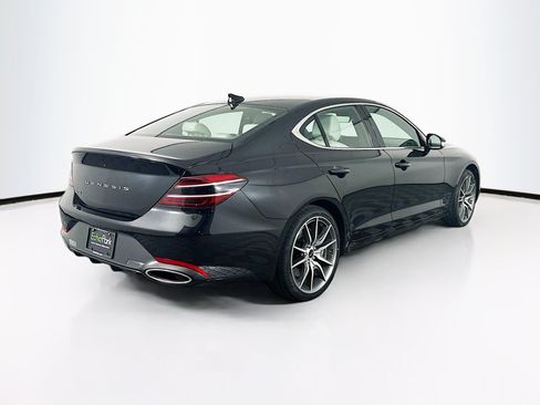 Used 2025 Genesis G70 2.5T RWD image 9