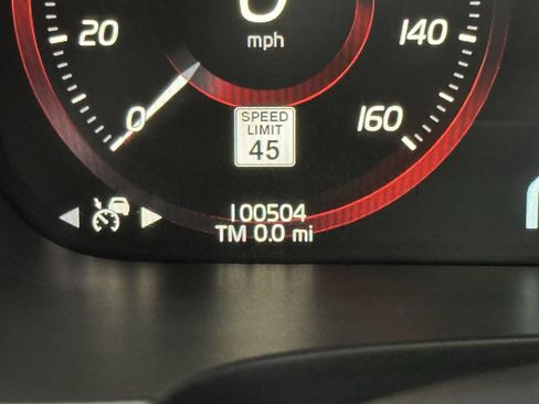 Used 2018 Volvo S90 T5 Momentum w/ Convenience Package image 24