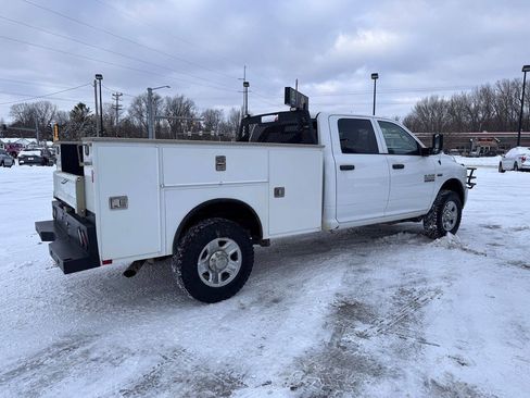 Used 2018 RAM 2500 Tradesman w/ Chrome Appearance Group image 5