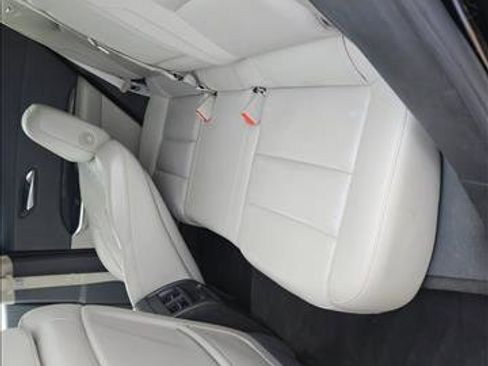 Used 2023 Cadillac XT4 Premium Luxury image 10