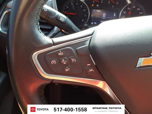 Used 2022 Chevrolet Equinox LT FWD image 17