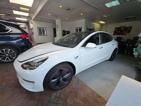 Used 2020 Tesla Model 3 Long Range AWD/4WD image 1