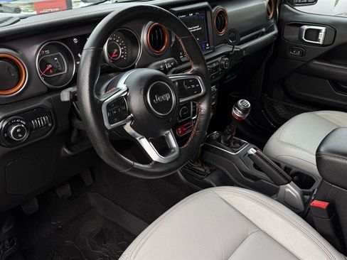 Used 2020 Jeep Gladiator Mojave AWD/4WD image 29
