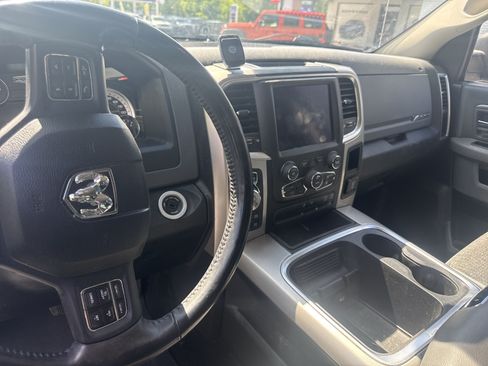 Used 2019 RAM 1500 Big Horn AWD/4WD image 5