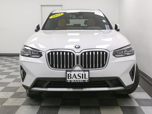 Used 2023 BMW X3 xDrive30i w/ Premium Package image 3