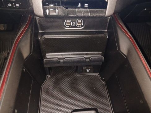 Used 2024 RAM 1500 Rebel AWD/4WD image 27