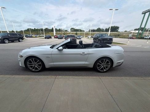 Used 2021 Ford Mustang GT Premium w/ Equipment Group 401A RWD image 8