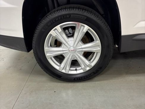 Used 2017 GMC Terrain SLT w/ Open Road Package FWD image 31