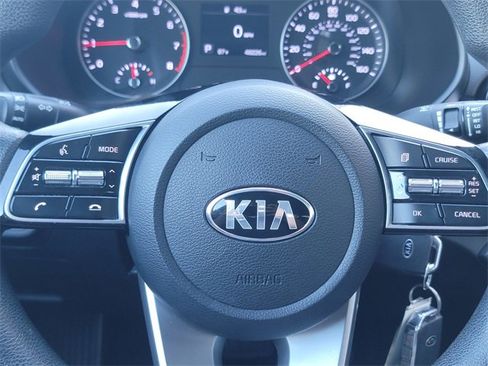 Used 2021 Kia Forte LXS image 24