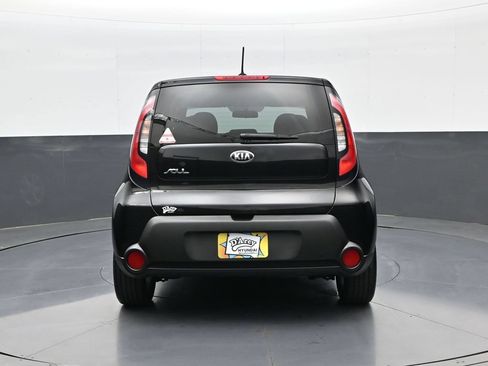 Used 2015 Kia Soul + FWD image 6