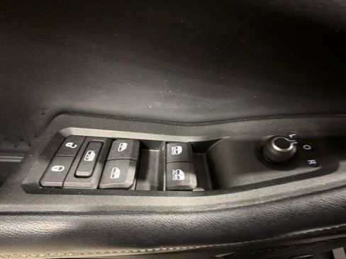 Used 2021 Jeep Grand Cherokee L Limited image 13