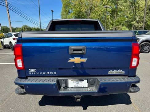 Used 2017 Chevrolet Silverado 1500 High Country w/ High Desert Package AWD/4WD image 7