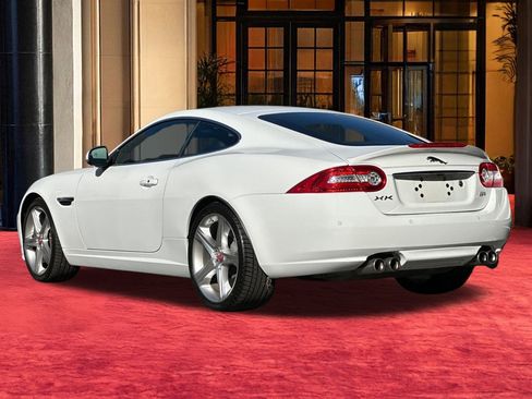 Used 2014 Jaguar XKR R image 4