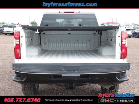 Used 2022 Chevrolet Silverado 2500 Custom w/ Custom Convenience Package AWD/4WD image 26