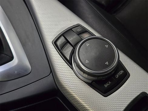 Used 2015 BMW 228i Convertible image 31