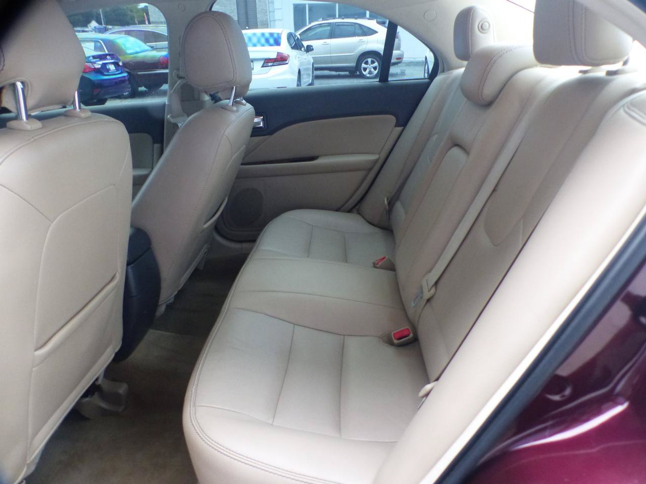 Used 2012 Ford Fusion SEL FWD image 12