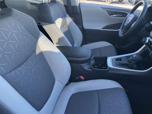 New 2025 Toyota RAV4 XLE image 23